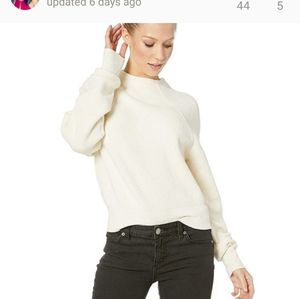 ISO: Looking for this sweater Nwt or Nwot